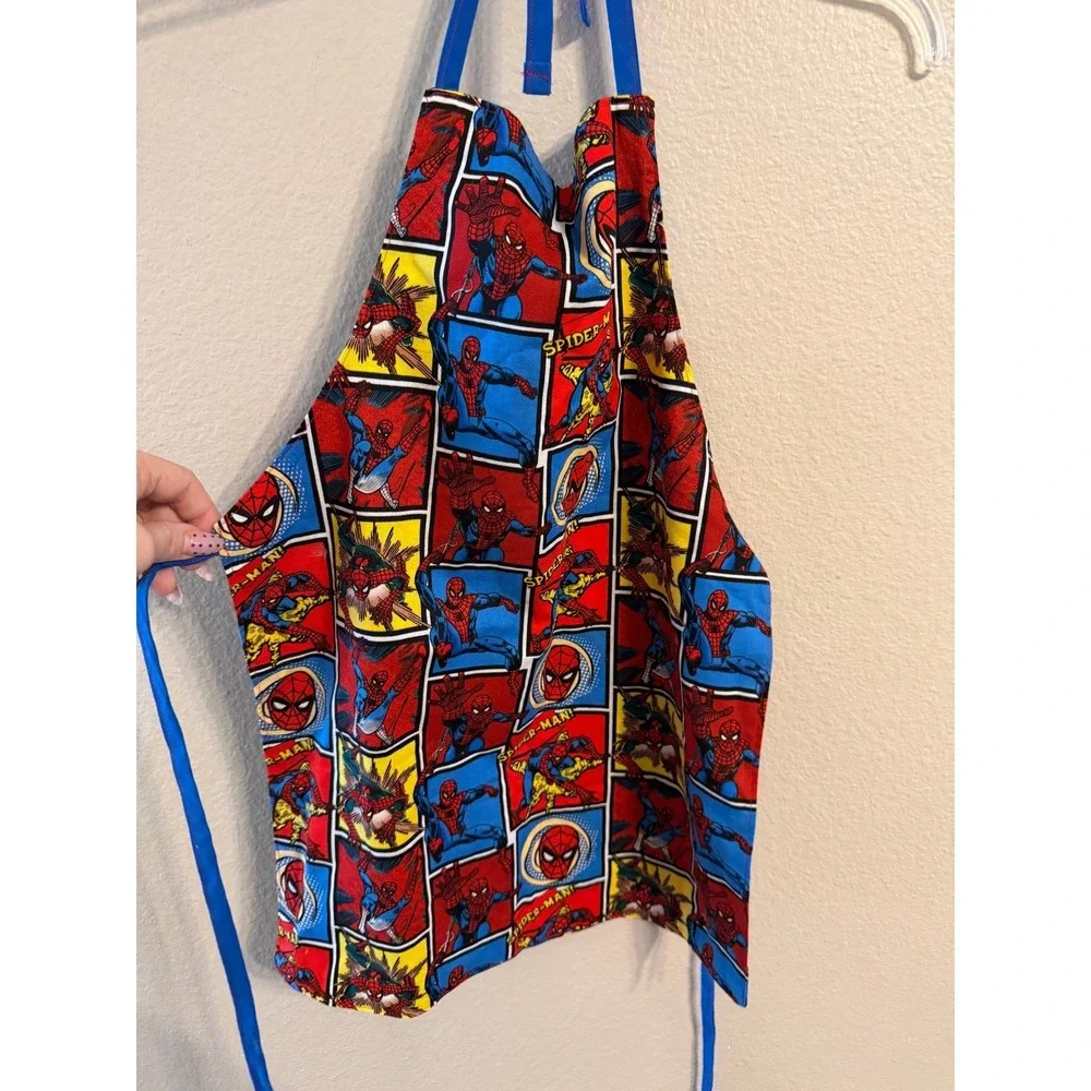 Kids Spiderman Superhero Comic Apron Blue Red Graphic REVERSIBLE 4/5